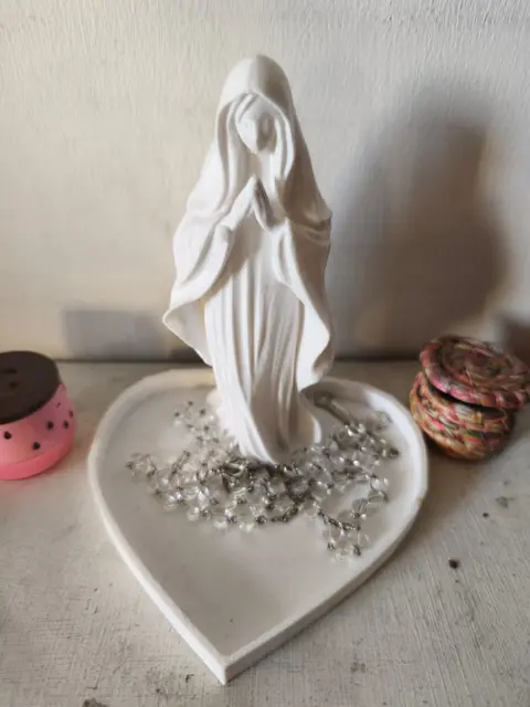 Joyero religioso – impresión 3D en PETG, Crogrid Saltillo (foto 2)