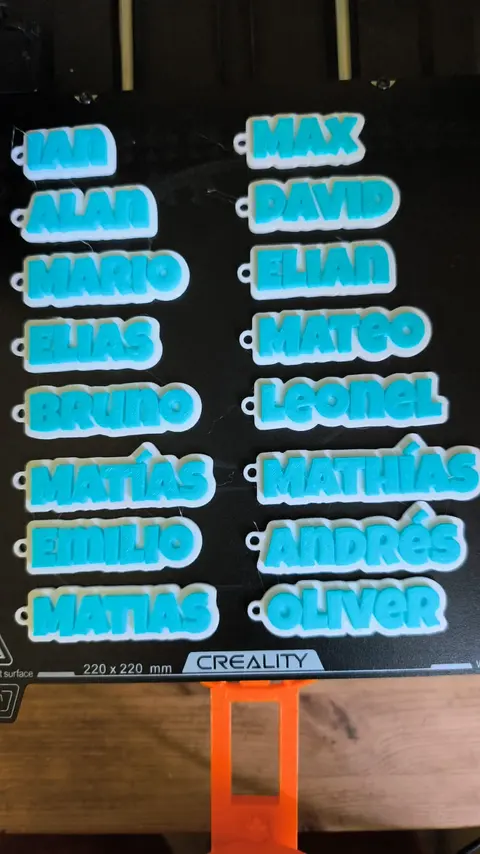 Llaveros con tu nombre – impresión 3D en PETG, Crogrid Saltillo